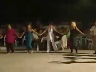 Griechisch dancing-boobs